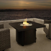 Load image into Gallery viewer, Clayton 40" Round Hammered Aluminum Convertible Gas Fire Pit Table